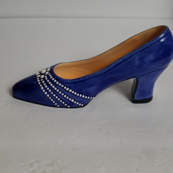 Blue Decorative shoe - Picture 3 of 8